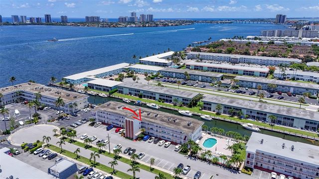 112 Doolen Ct 306, North Palm Beach, FL 33408