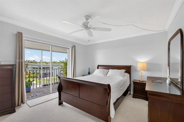 112 Doolen Ct 306, North Palm Beach, FL 33408