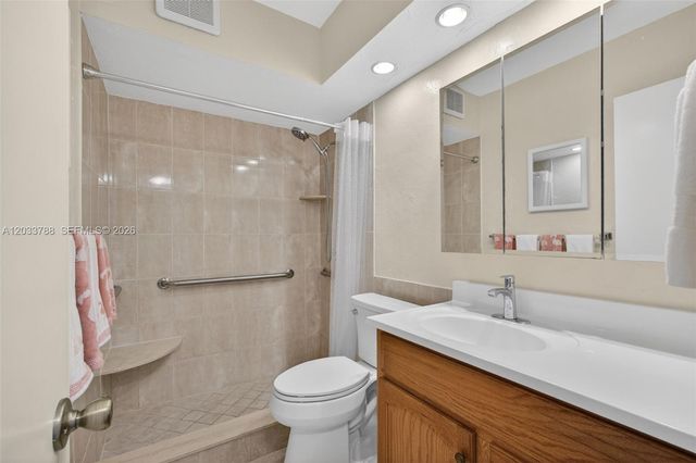 112 Doolen Ct 306, North Palm Beach, FL 33408