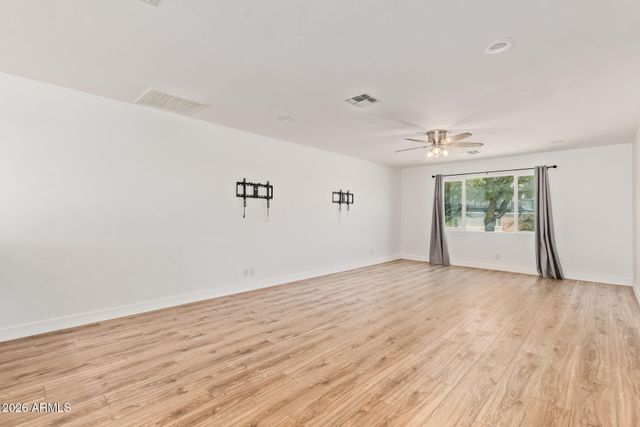 1809 E CONCORDA Drive, Tempe, AZ 85282