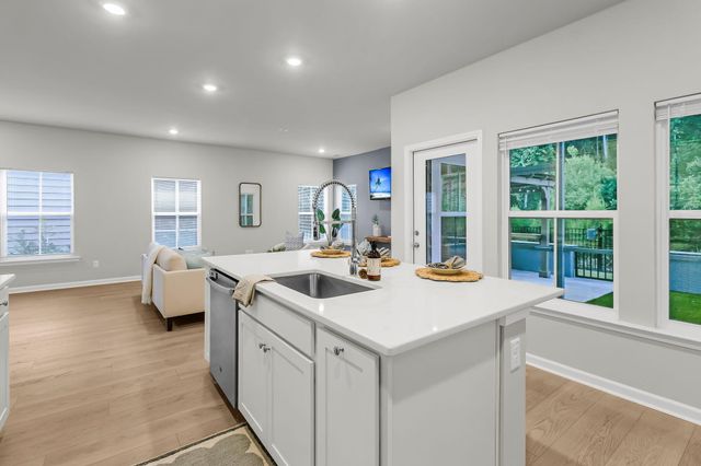 1040 Grace Field Avenue, Summerville, SC 29485