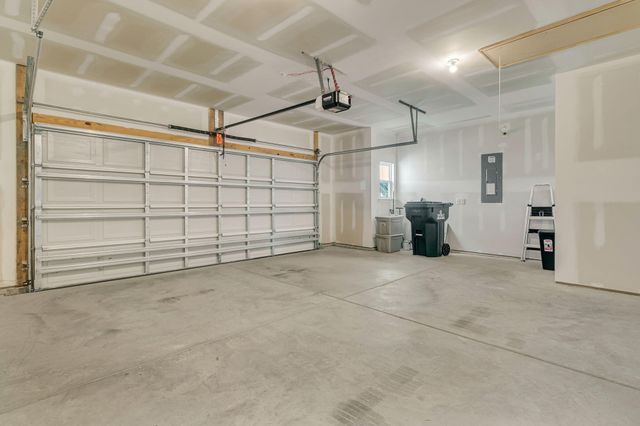 1040 Grace Field Avenue, Summerville, SC 29485