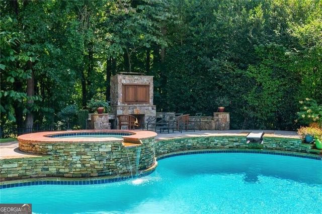 370 Majestic Cove, Milton, GA 30004