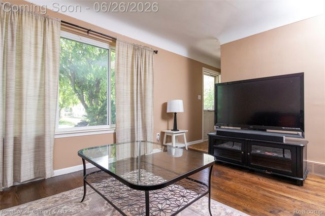 3220 Alice Street, Dearborn, MI 48124