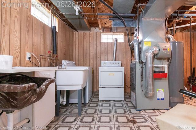 3220 Alice Street, Dearborn, MI 48124