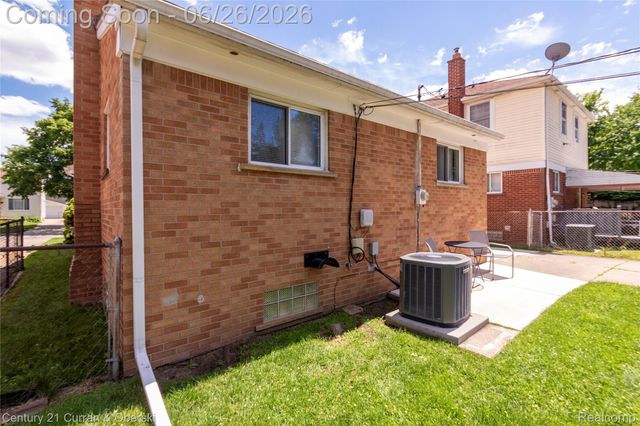 3220 Alice Street, Dearborn, MI 48124