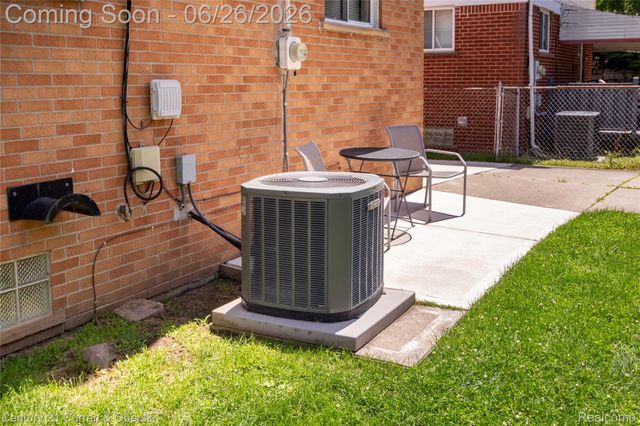 3220 Alice Street, Dearborn, MI 48124