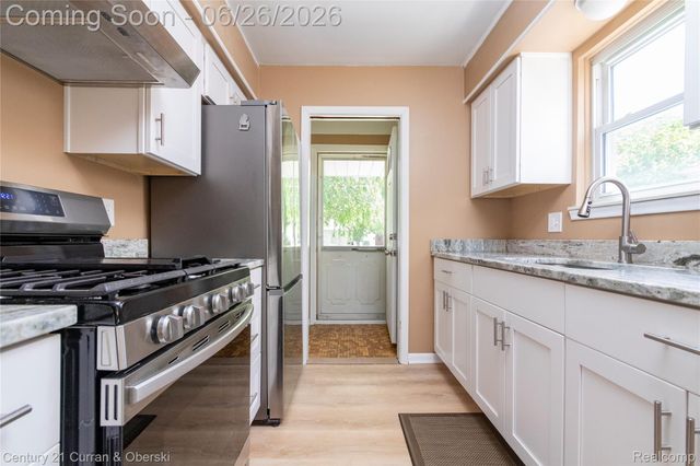 3220 Alice Street, Dearborn, MI 48124