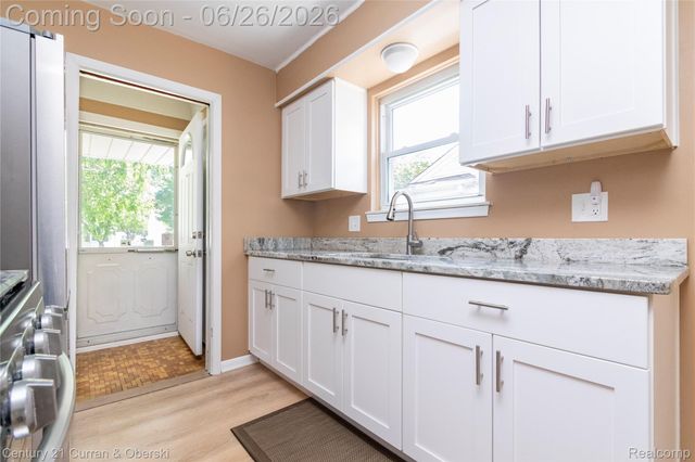 3220 Alice Street, Dearborn, MI 48124