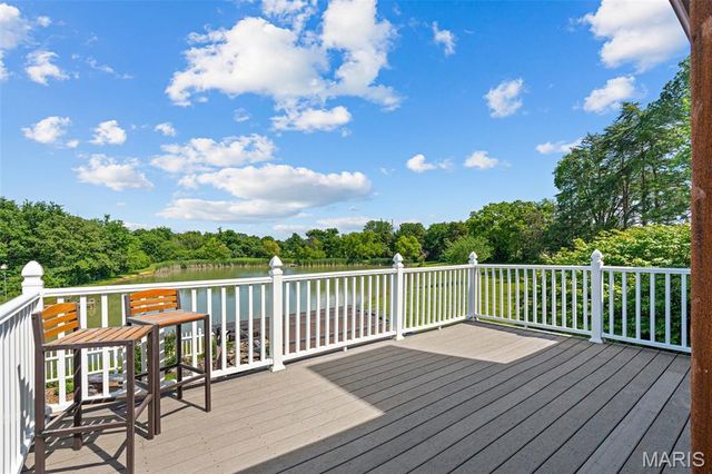 22191 Meremonte Road, Warrenton, MO 63383
