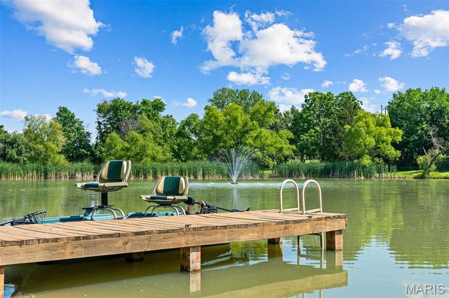 22191 Meremonte Road, Warrenton, MO 63383
