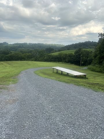 557 Ward Hollow Road, Shelbyville, TN 37160