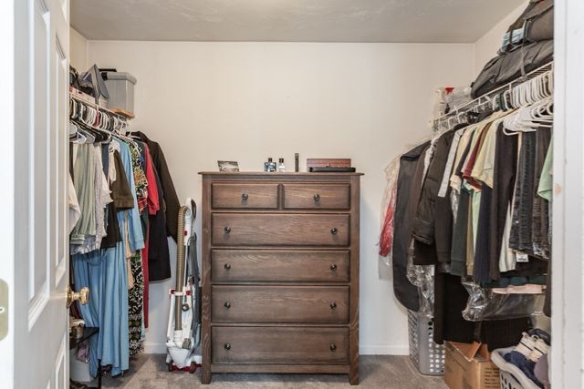 63 Franklin St, Halifax, MA 02338