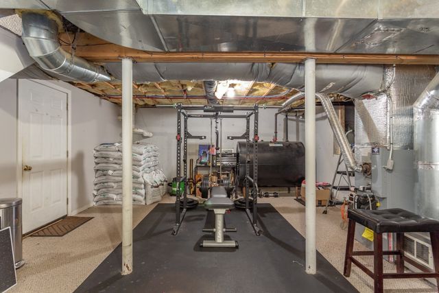 63 Franklin St, Halifax, MA 02338