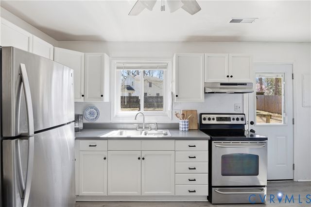 10507 Sarata Ln, Chesterfield, VA 23832