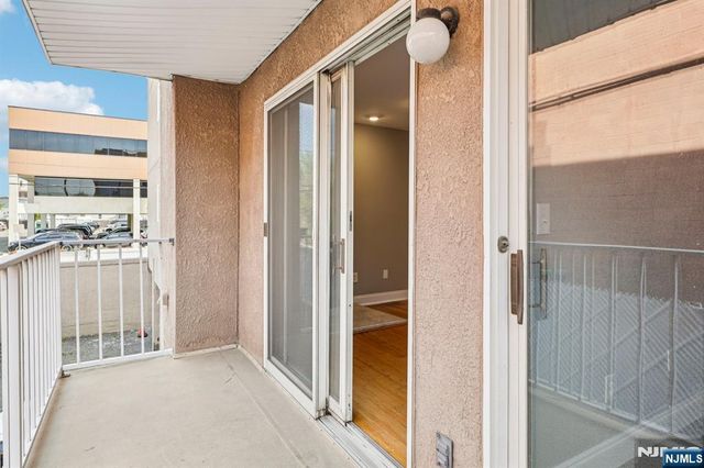 105 State Street 1H, Hackensack, NJ 07601