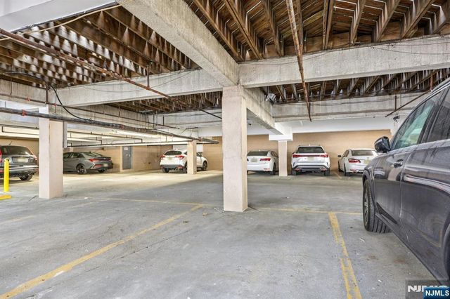 105 State Street 1H, Hackensack, NJ 07601