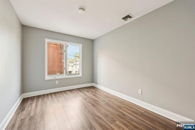 105 State Street 1H, Hackensack, NJ 07601