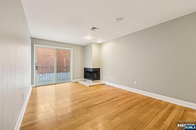 105 State Street 1H, Hackensack, NJ 07601