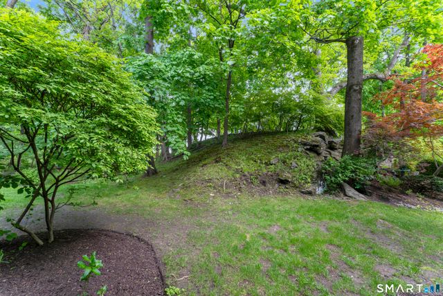 351 Pemberwick Road 818, Greenwich, CT 06831