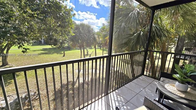 5530 NW 44th St 306C, Lauderhill, FL 33319
