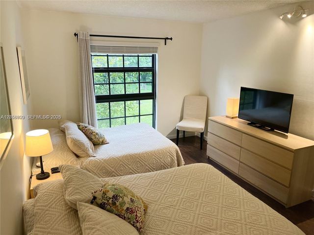 5530 NW 44th St 306C, Lauderhill, FL 33319