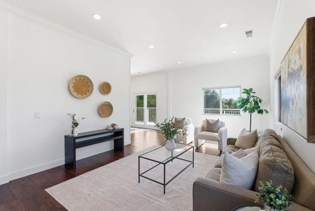 23051 Henry Lane, Hayward, CA 94541