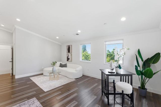 23051 Henry Lane, Hayward, CA 94541