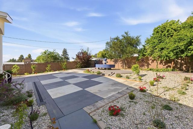 23051 Henry Lane, Hayward, CA 94541
