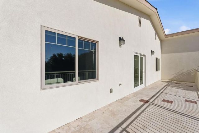 23051 Henry Lane, Hayward, CA 94541