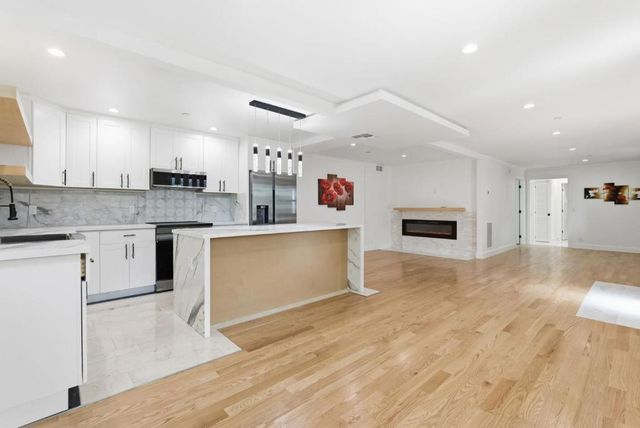23051 Henry Lane, Hayward, CA 94541