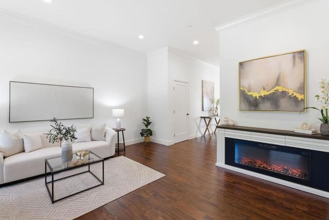 23051 Henry Lane, Hayward, CA 94541