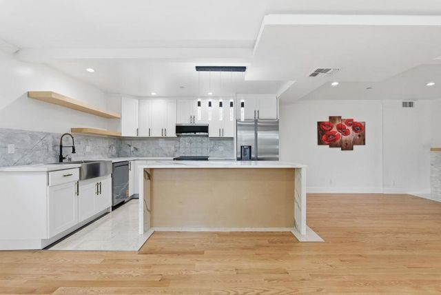 23051 Henry Lane, Hayward, CA 94541