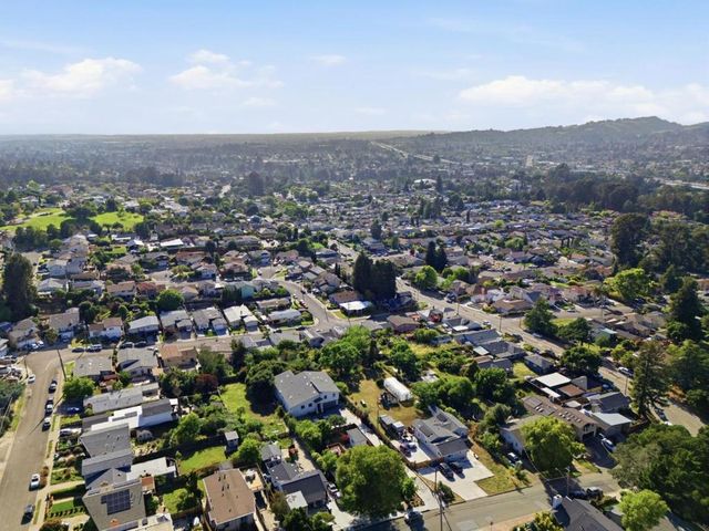 23051 Henry Lane, Hayward, CA 94541