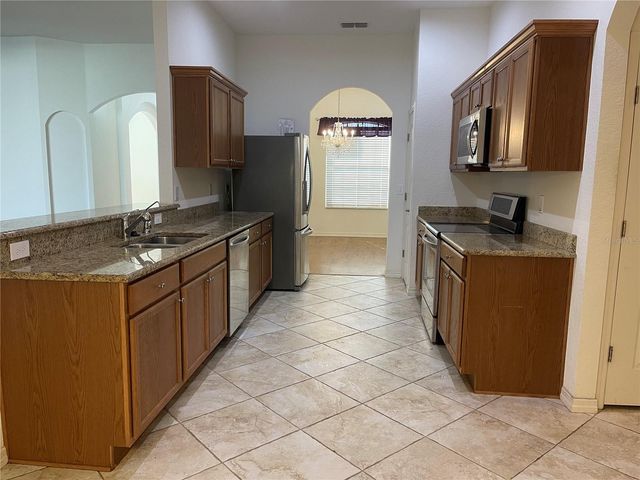 326 LAKE MARIANA WAY, Auburndale, FL 33823