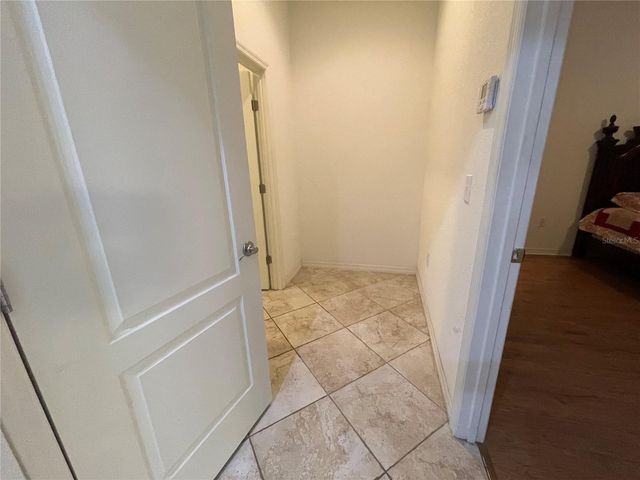 326 LAKE MARIANA WAY, Auburndale, FL 33823