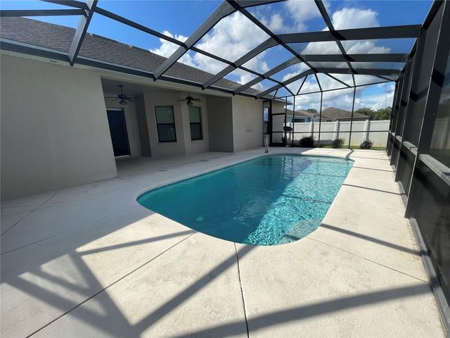 326 LAKE MARIANA WAY, Auburndale, FL 33823