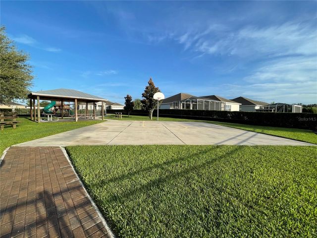 326 LAKE MARIANA WAY, Auburndale, FL 33823