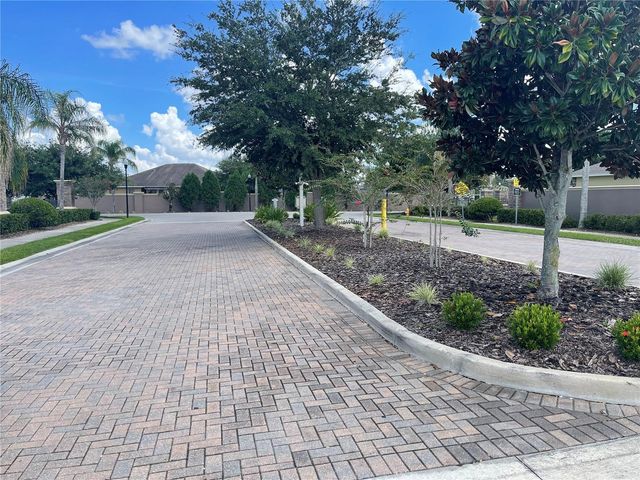 326 LAKE MARIANA WAY, Auburndale, FL 33823