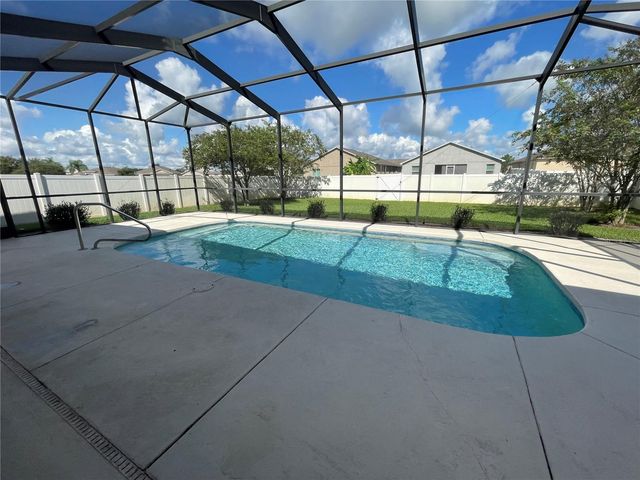 326 LAKE MARIANA WAY, Auburndale, FL 33823