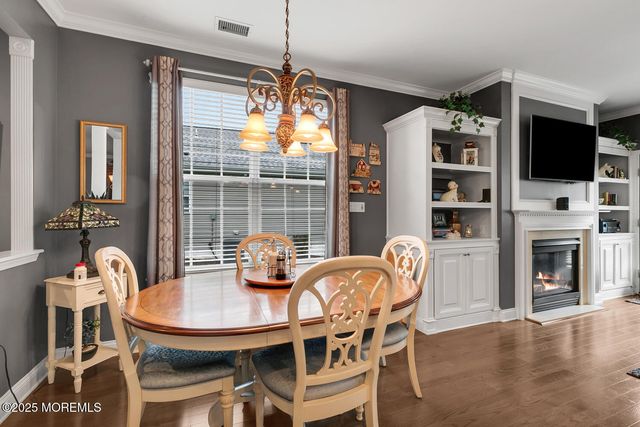 99 Gables Way, Jackson, NJ 08527