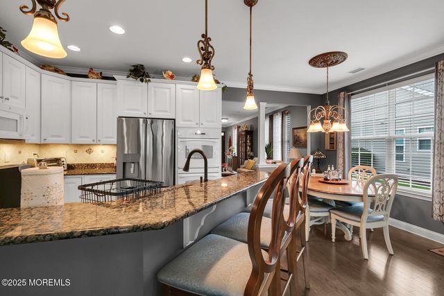 99 Gables Way, Jackson, NJ 08527