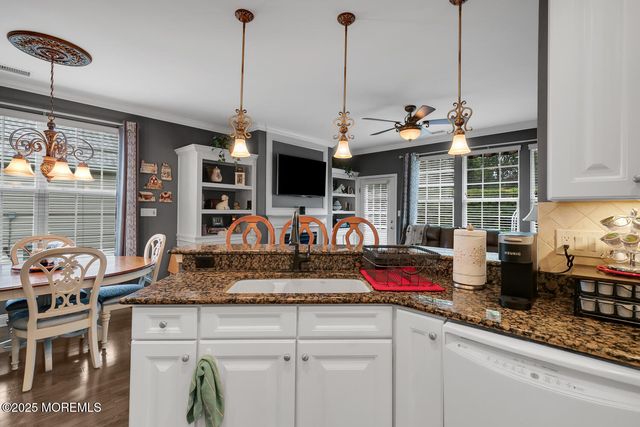 99 Gables Way, Jackson, NJ 08527