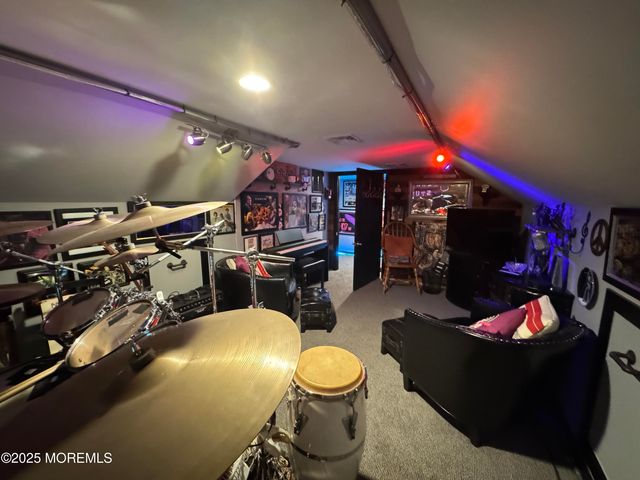 99 Gables Way, Jackson, NJ 08527