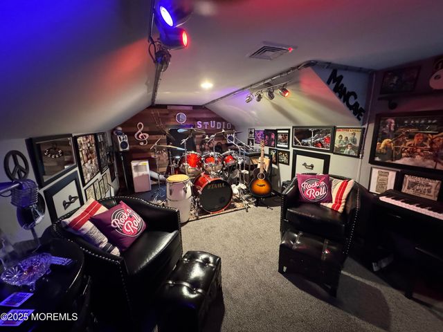 99 Gables Way, Jackson, NJ 08527