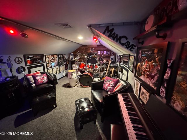 99 Gables Way, Jackson, NJ 08527