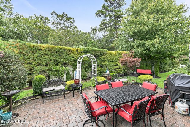 99 Gables Way, Jackson, NJ 08527