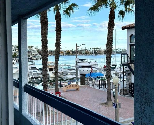 6150 Bay Shore Walk, Long Beach, CA 90803