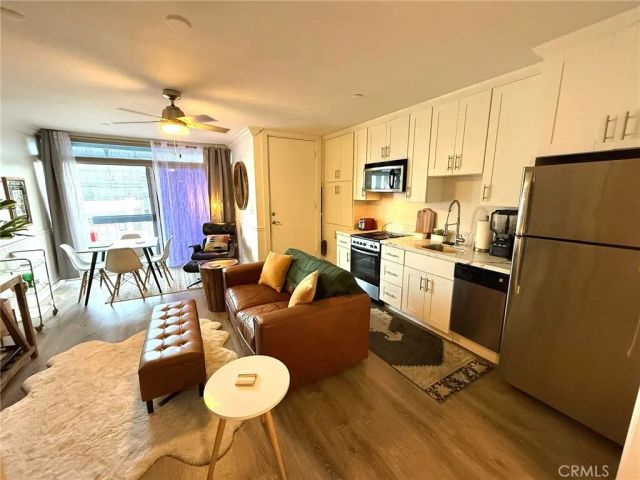6150 Bay Shore Walk, Long Beach, CA 90803