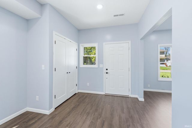 3319 Euclid Avenue, Fort Wayne, IN 46806